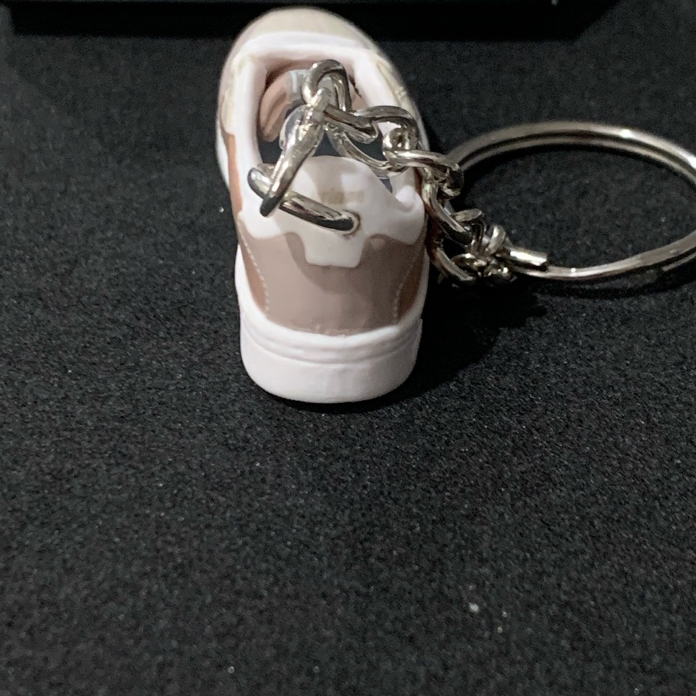 Prince Women’s Vintage Cup Sneaker Keychains - Available Left & Right - Picture 7 of 11